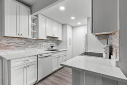 Picture of 1038 Cambridge B # 1038, Deerfield Beach, FL 33442