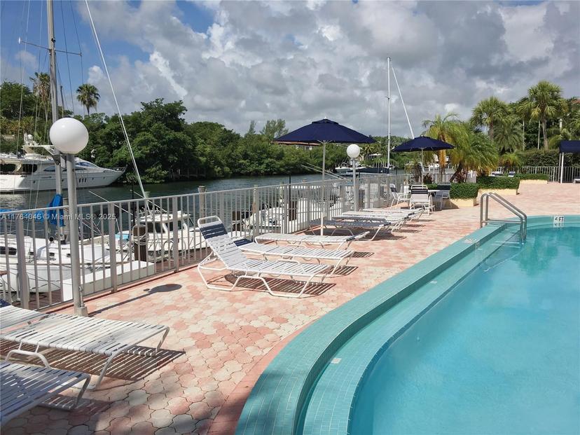 Picture of 100 Edgewater Dr # 309, Coral Gables FL 33133