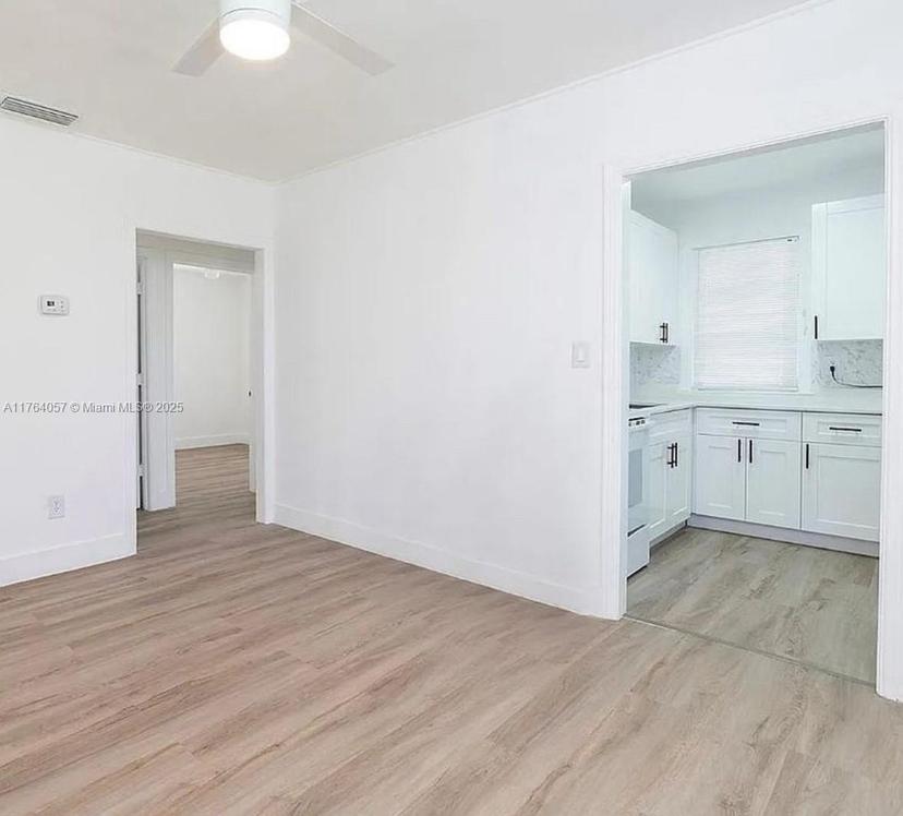 Picture of 3021 Avenue J, Riviera Beach FL 33404