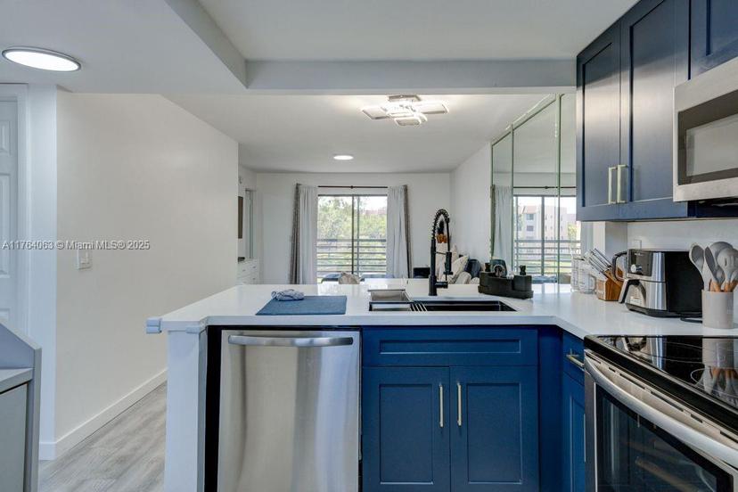 Picture of 2726 NW 104Th Ave # 302, Sunrise FL 33322