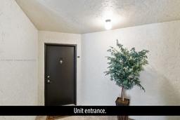 Picture of 825 Egret Cir # 110, Delray Beach, FL 33444