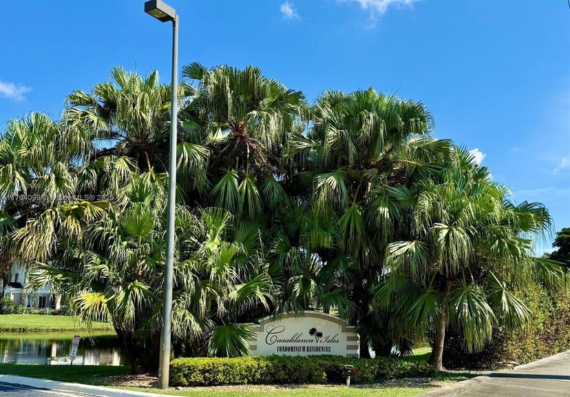 Picture of 815 W Boynton Beach Blvd # 101, Boynton Beach FL 33426