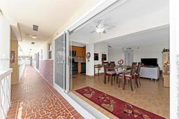 Picture of 2400 S Ocean Dr # 309, Hollywood, FL 33019