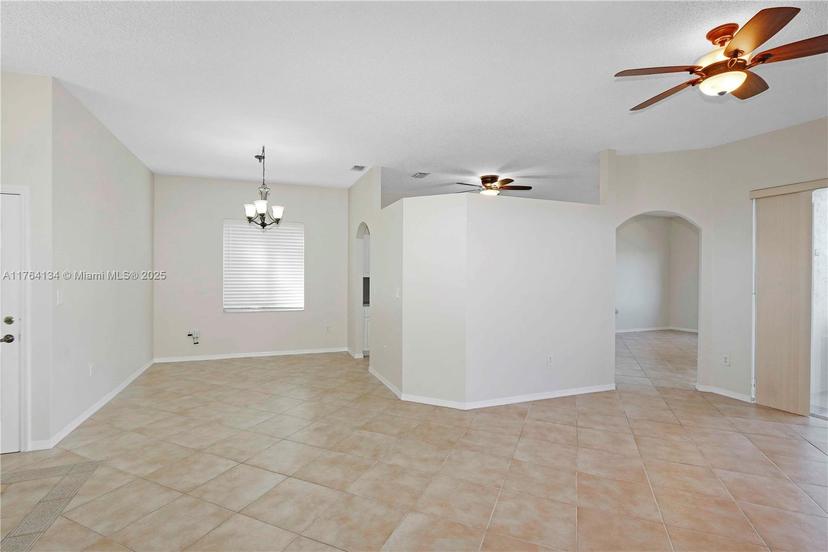 Picture of 610 SE 30Th Dr, Homestead FL 33033