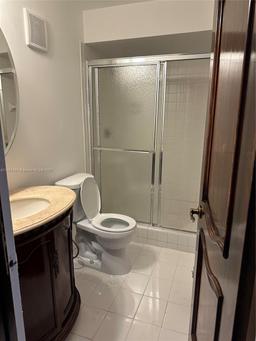Picture of 13199 SW 11Th Lane Cir, Miami, FL 33184