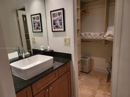 Picture of 100 Lincoln Rd # 1238, Miami Beach, FL 33139