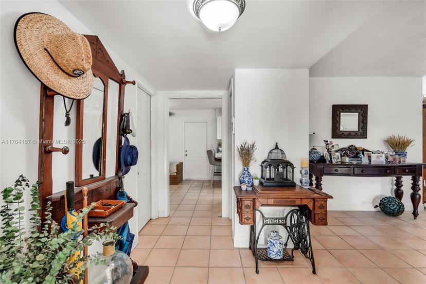 Picture of 14841 Dade Pine Ave, Miami Lakes FL 33014