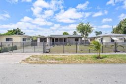 Picture of 85 NE 171St Ter, North Miami Beach, FL 33162