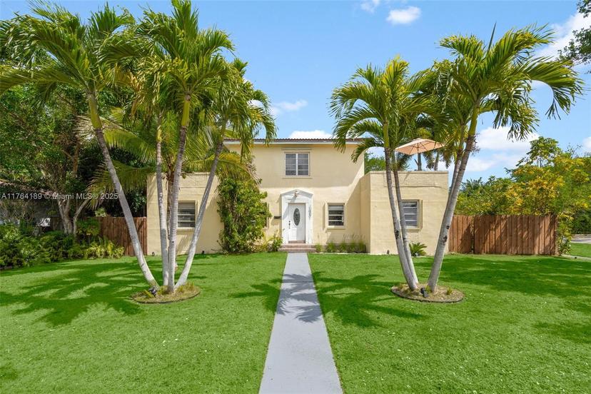 Picture of 10401 NE 2Nd Ave, Miami Shores FL 33138