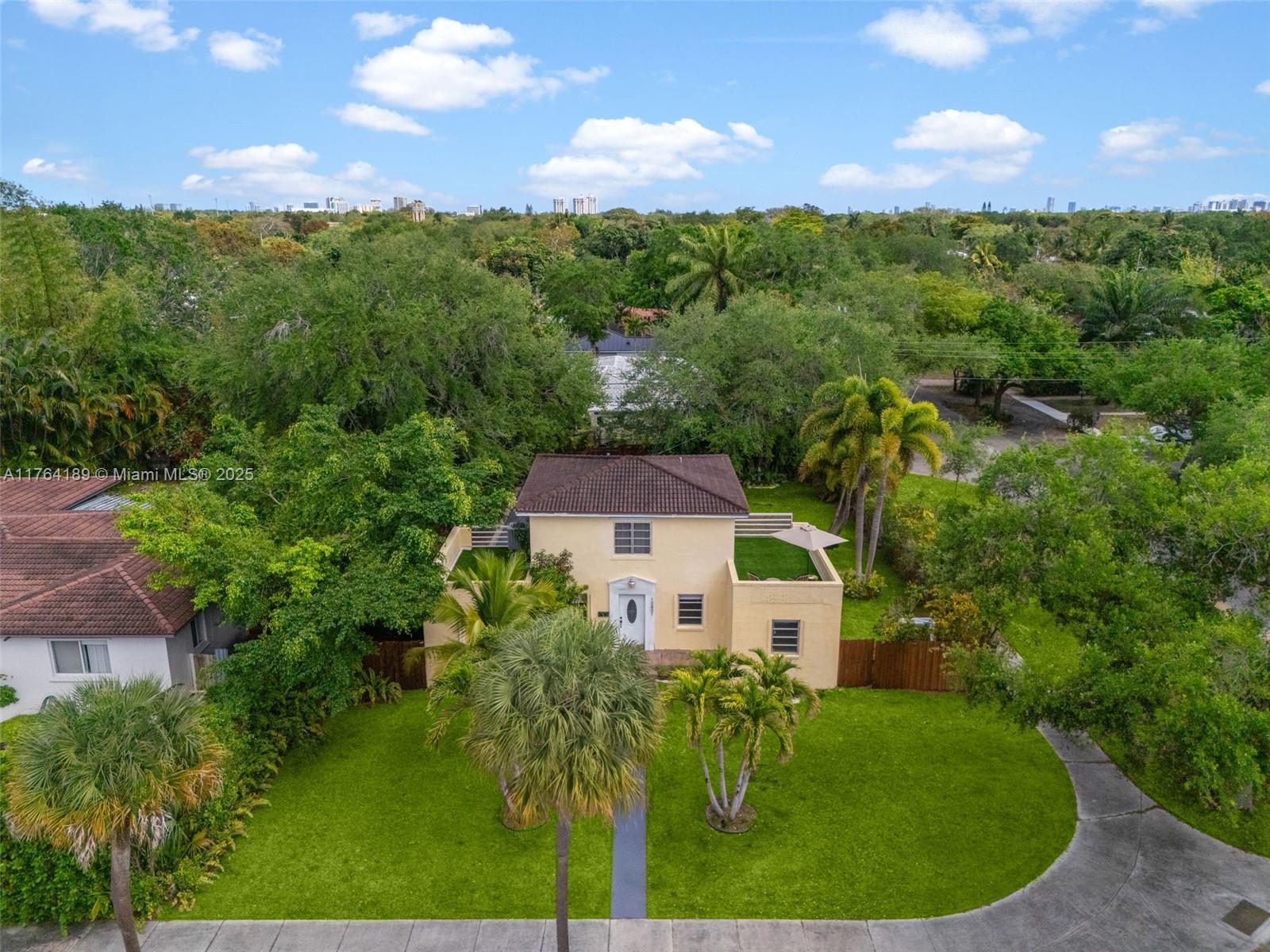 Picture of 10401 NE 2Nd Ave, Miami Shores, FL 33138