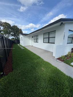 Picture of 1605 NW 117Th St, Miami, FL 33167