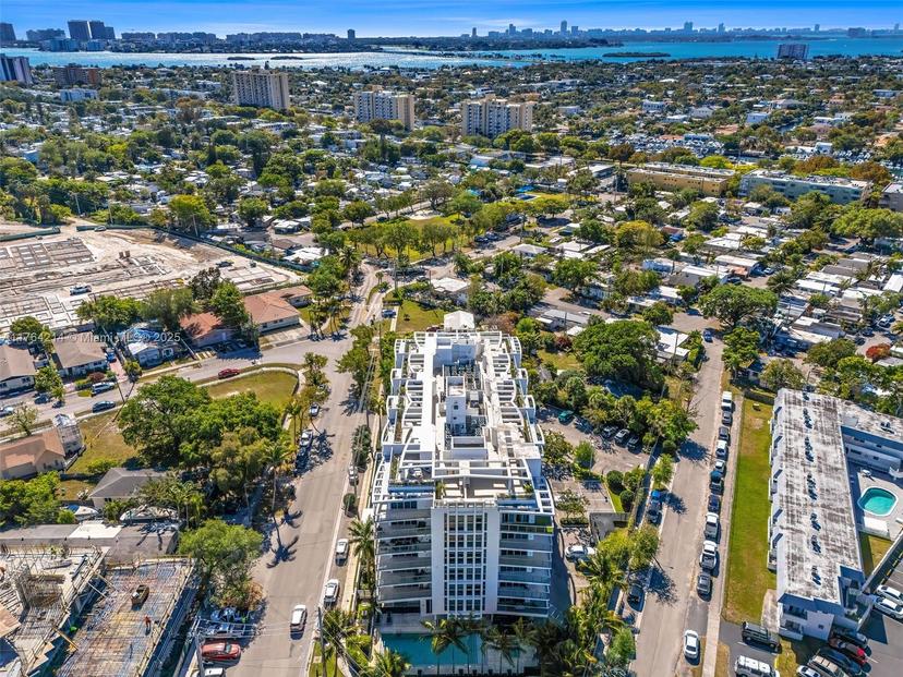 Picture of 13800 Highland Dr # 302, North Miami Beach FL 33181