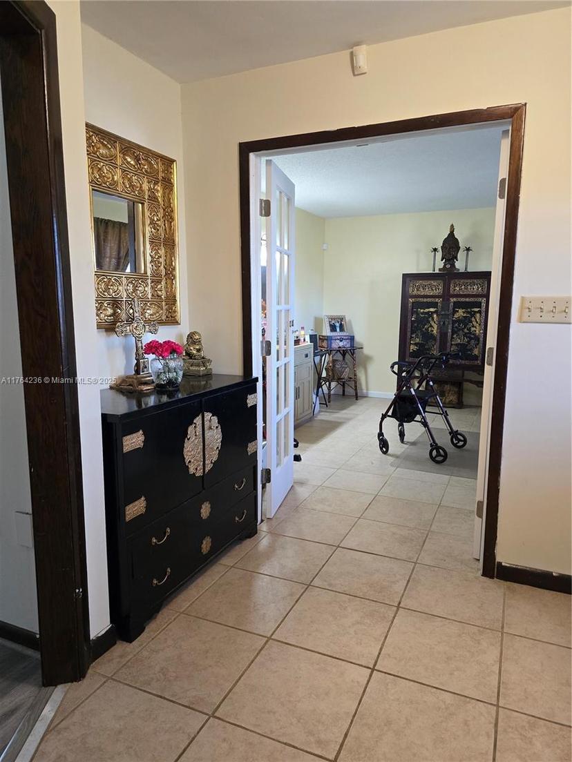 Picture of 593 E Ash Street, Other City - In The State Of Florida FL 32347