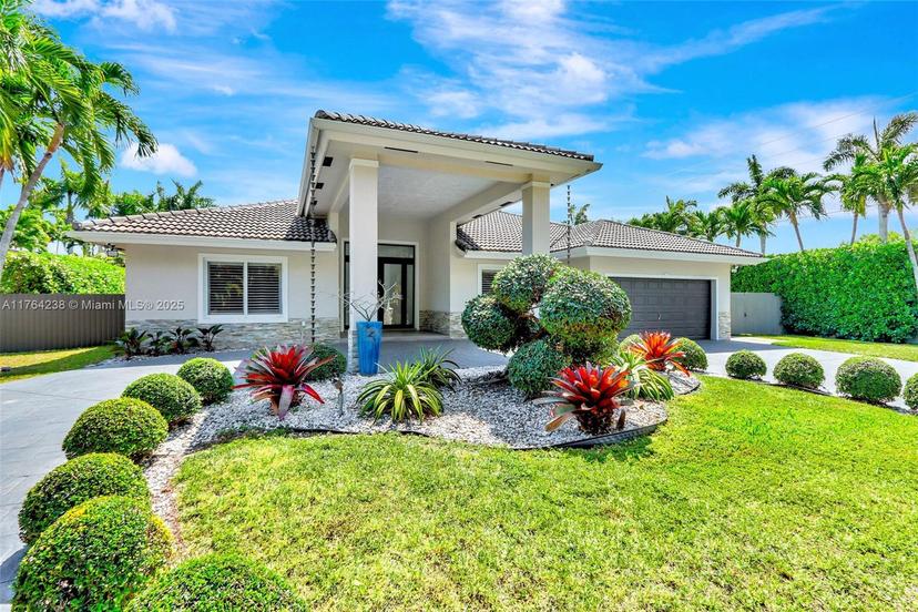 Picture of 10190 SW 114Th Ter, Miami FL 33176