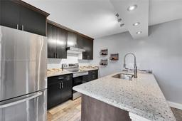 Picture of 5517 NW 59Th Pl, Tamarac, FL 33319