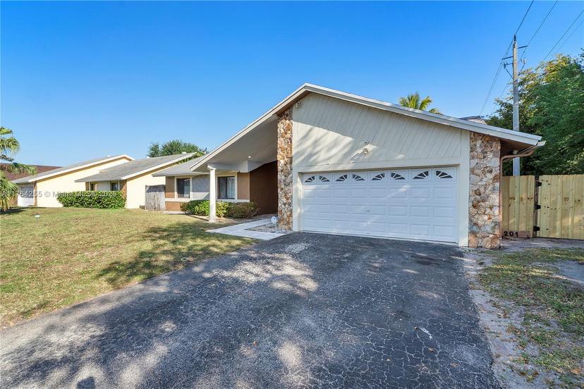 Picture of 8201 NW 53Rd St, Lauderhill FL 33351