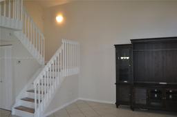 Picture of 1537 E Lake Ct, Hollywood, FL 33020