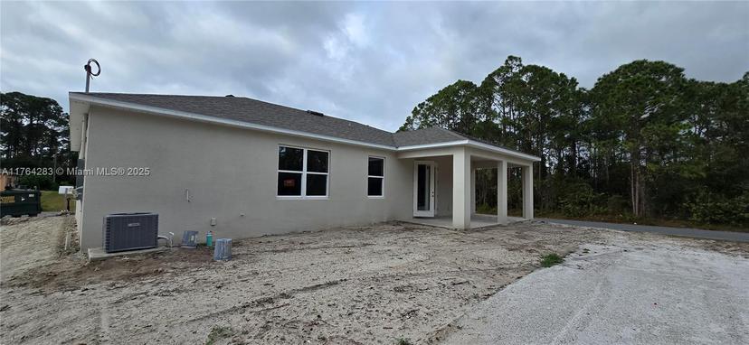 Picture of 1801 SE Warton, Palm Bay FL 32909