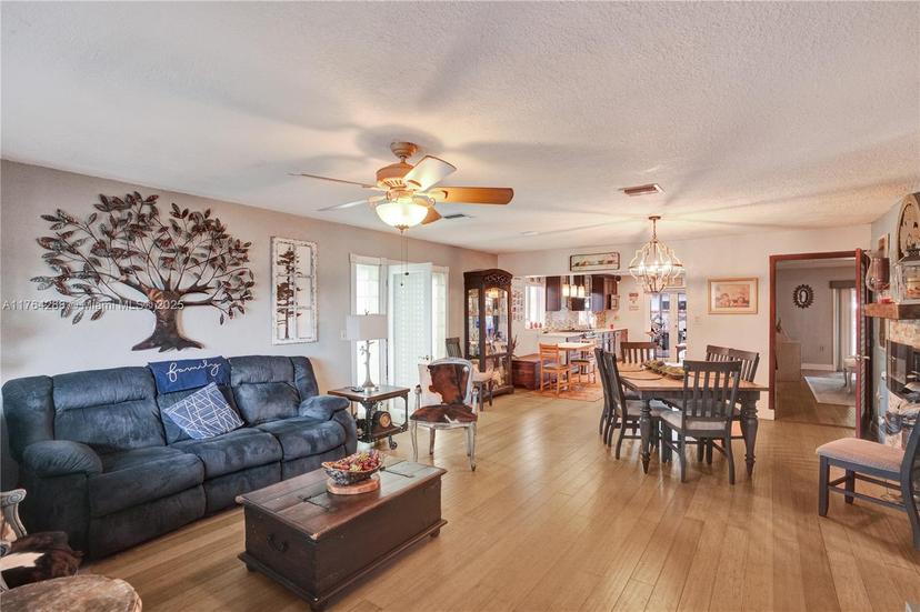 Picture of 7825 NW 174Th St, Hialeah FL 33015