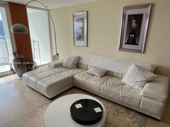 Picture of 555 NE 15Th St # 28J, Miami FL 33132