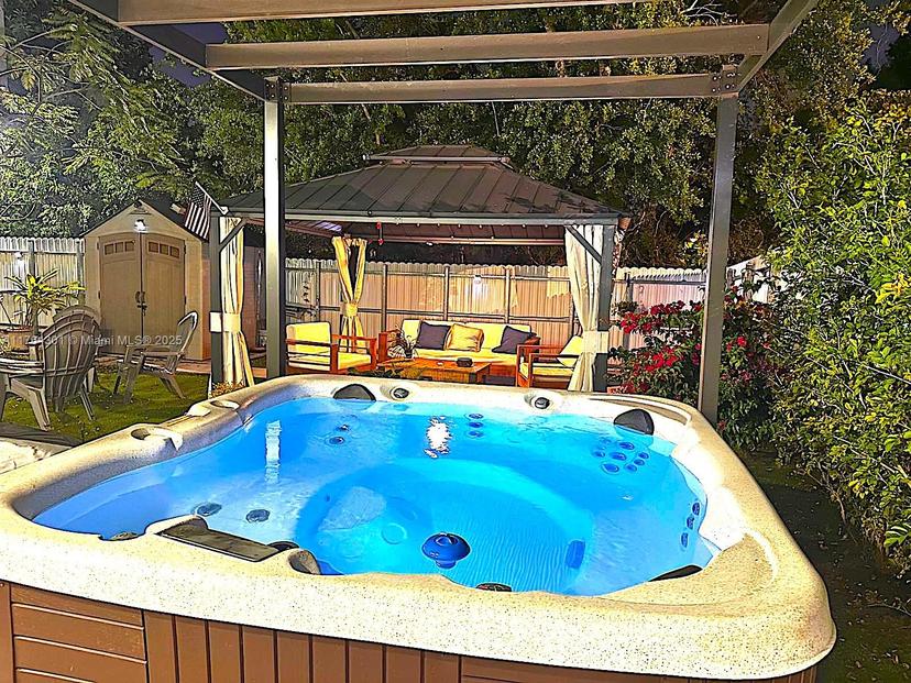 Picture of 2075 NW 75Th St, Miami FL 33147