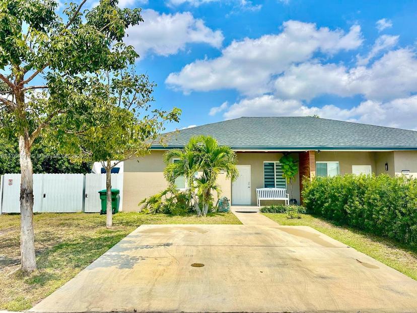 Picture of 2075 NW 75Th St, Miami FL 33147
