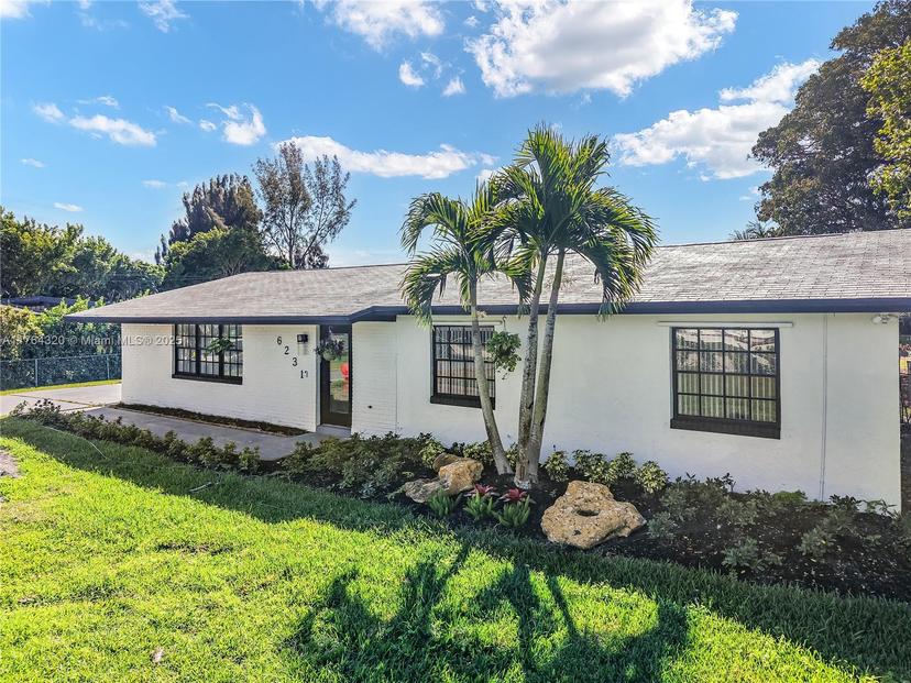 Picture of 6231 SW 188Th Ave, Southwest Ranches FL 33332