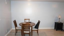 Picture of 3710 N Pine Island Rd # 320, Sunrise, FL 33351