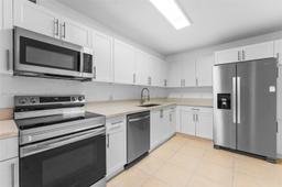 Picture of 401 69Th St # 708, Miami Beach, FL 33141