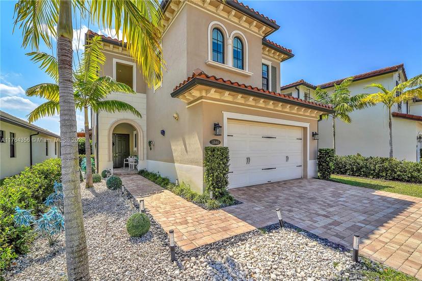 Picture of 11840 SW 13Th Ct, Pembroke Pines FL 33025