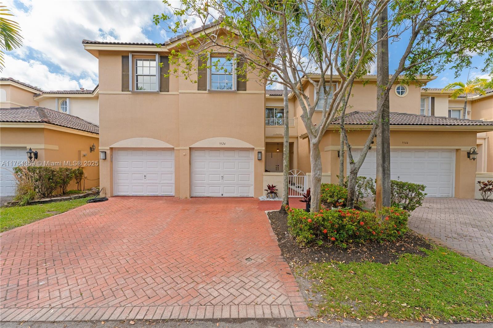 Picture of 5524 NW 112Th Pl, Doral, FL 33178