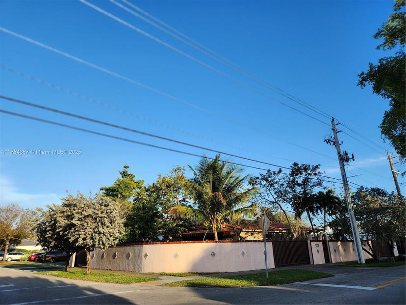 Picture of 1201 SW 24Th Ave, Miami FL 33135