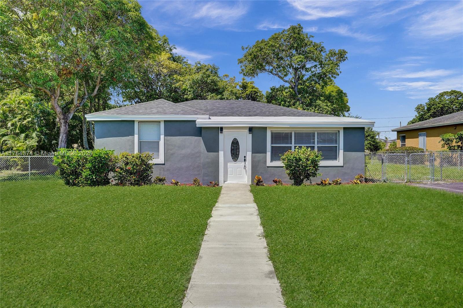 Picture of 228 NW 14Th Ave, Delray Beach, FL 33444