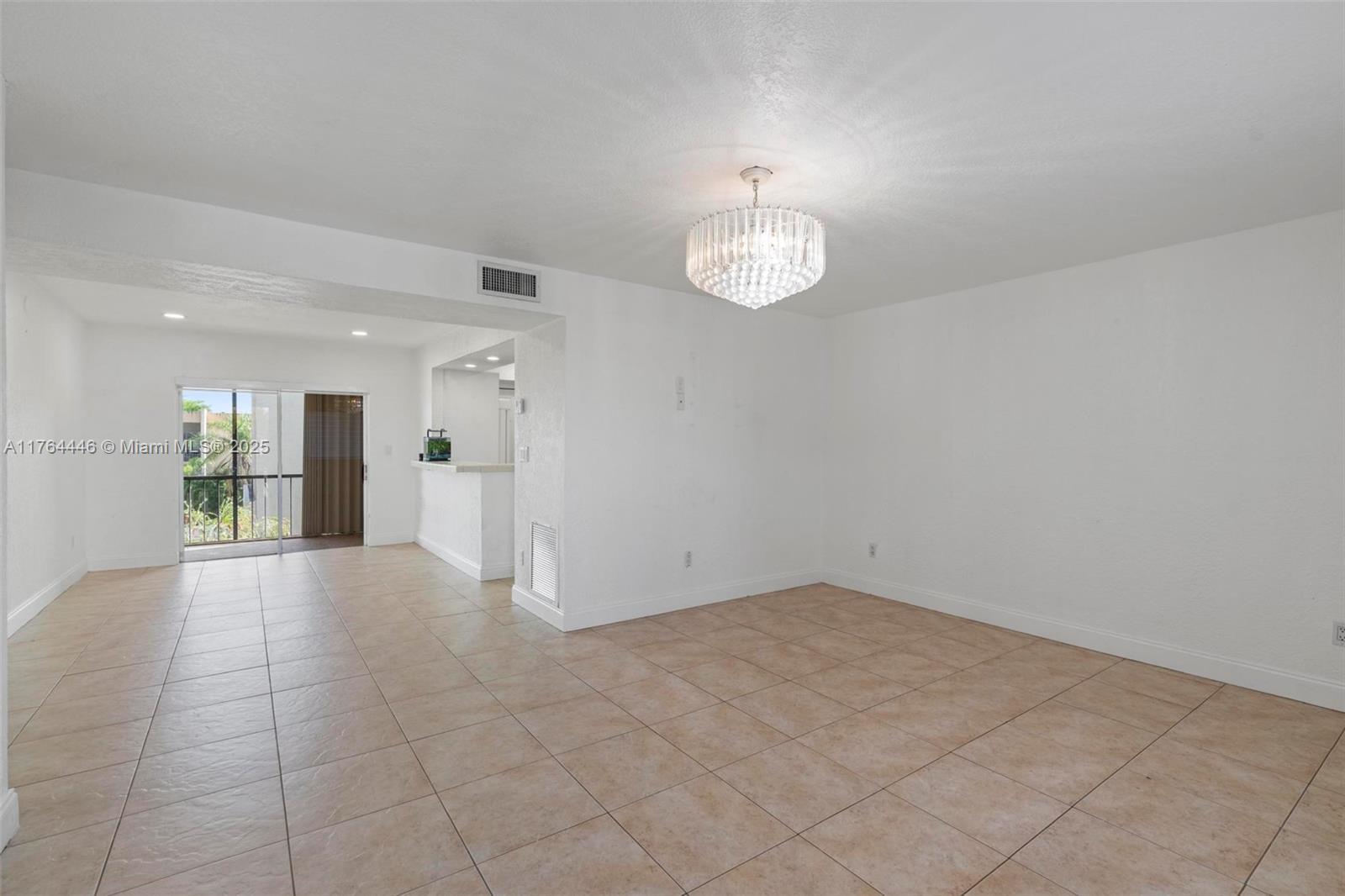 Picture of 8401 SW 107Th Ave # 308E, Miami, FL 33173