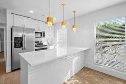 Picture of 727 Hummingbird Way # 1, North Palm Beach, FL 33408