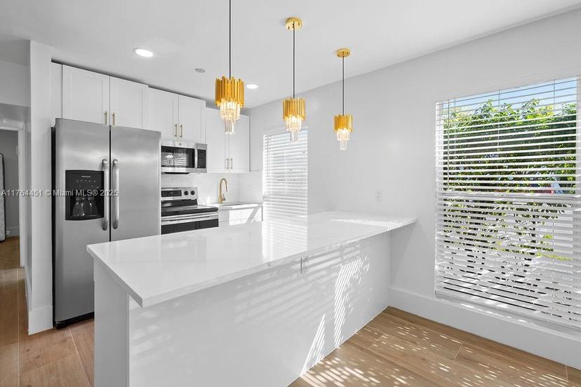 Picture of 727 Hummingbird Way # 1, North Palm Beach FL 33408