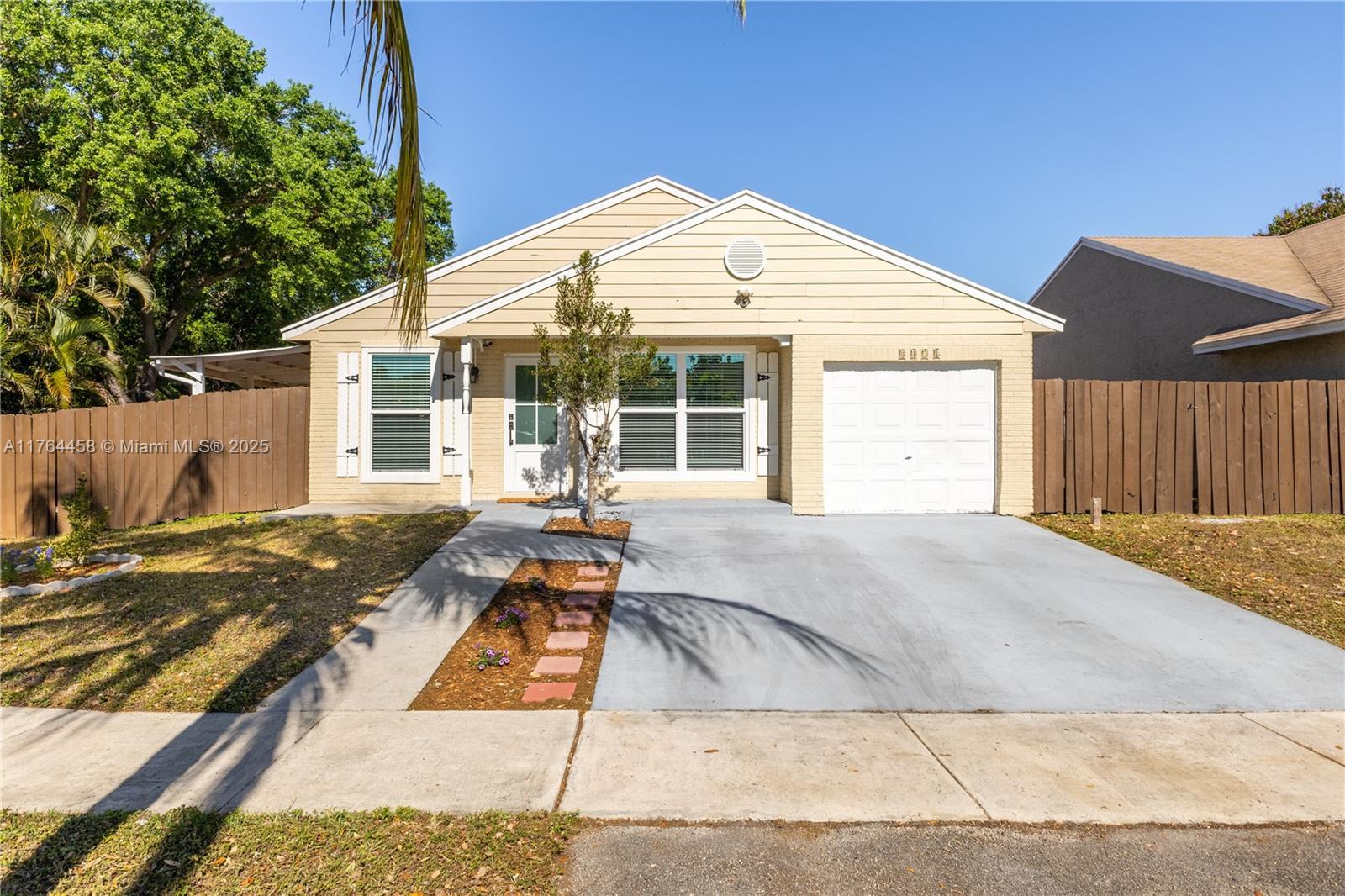 Picture of 8451 SW 10Th Ct, Pembroke Pines, FL 33025
