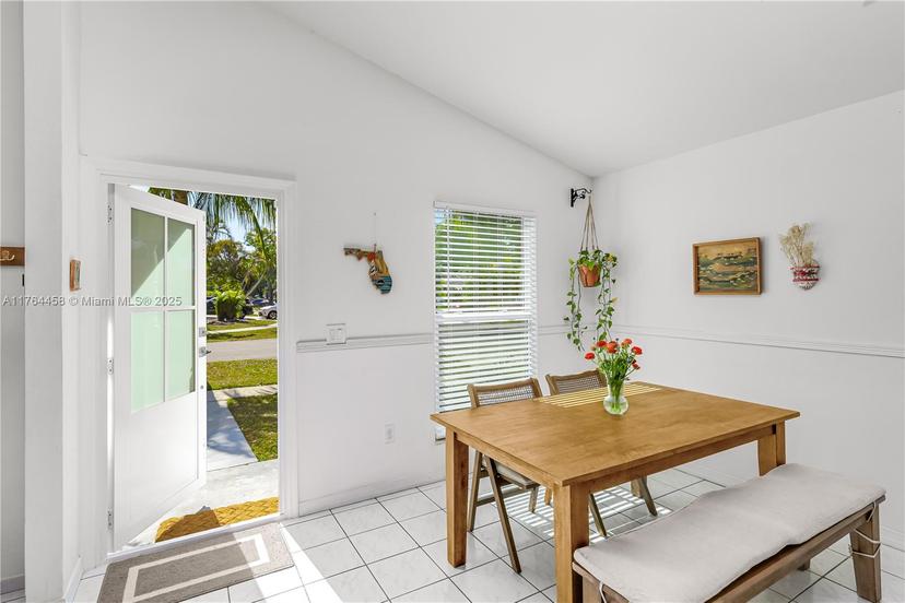 Picture of 8451 SW 10Th Ct, Pembroke Pines FL 33025