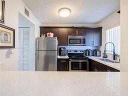 Picture of 8887 Fontainebleau Blvd # 103, Miami, FL 33172