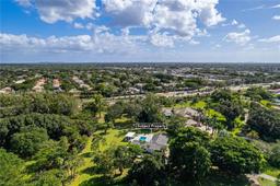 Picture of 9550 NW 42Nd Ct, Coral Springs, FL 33065