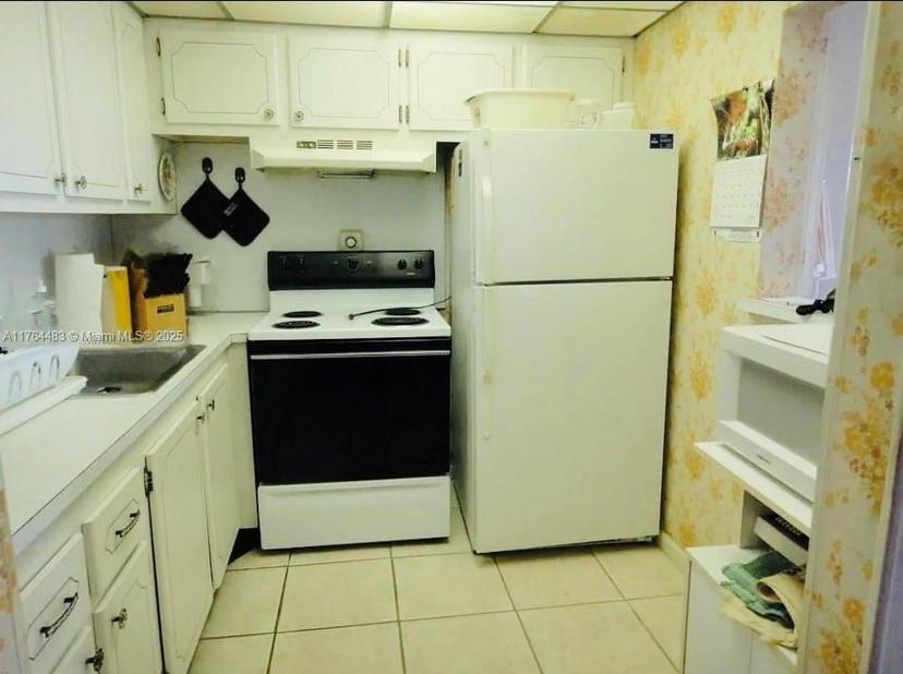 Picture of 130 Camden # F, West Palm Beach FL 33417