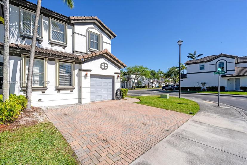 Picture of 7719 NW 116Th Path # 7719, Doral FL 33178