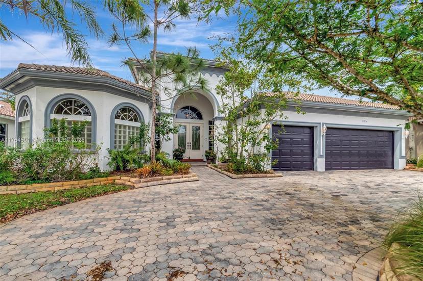 Picture of 10234 Oak Meadow Ln, Lake Worth FL 33449