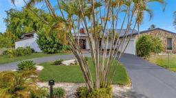 Picture of 7741 SW 170Th St, Palmetto Bay, FL 33157