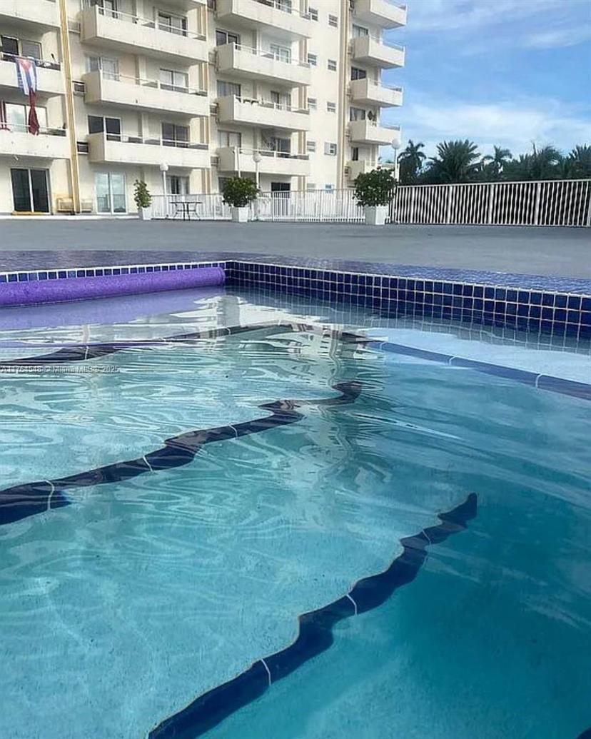 Picture of 7904 West Dr # 512, North Bay Village FL 33141