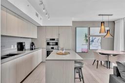 Picture of 4010 S Ocean Dr # R3106, Hollywood, FL 33019