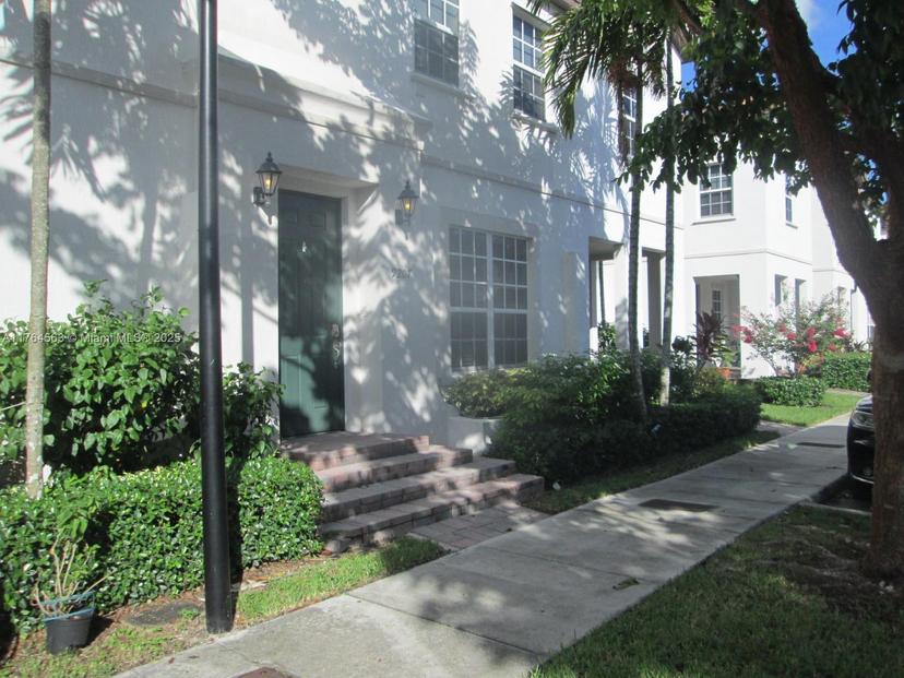 Picture of 9207 SW 170Th Ave, Miami FL 33196