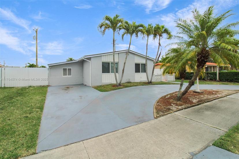 Picture of 9215 SW 44Th St, Miami FL 33165