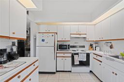 Picture of 12950 SW 7Th Ct # 212A, Pembroke Pines, FL 33027