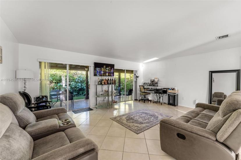 Picture of 7230 SW 131St Ave, Miami FL 33183